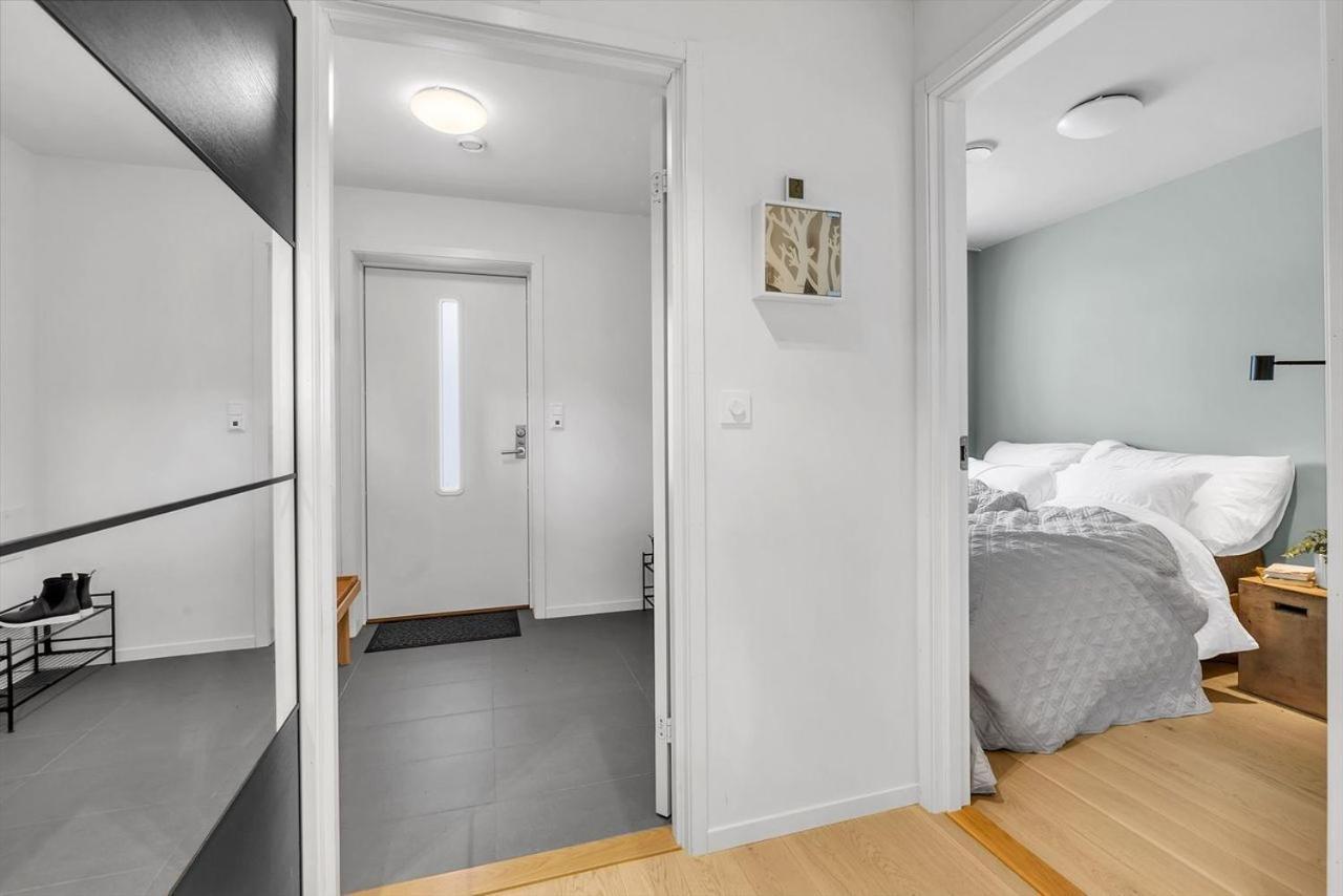 Apartment Kais Sauna, Jacuzzi, Cinema And Balcony House! Location Tromso